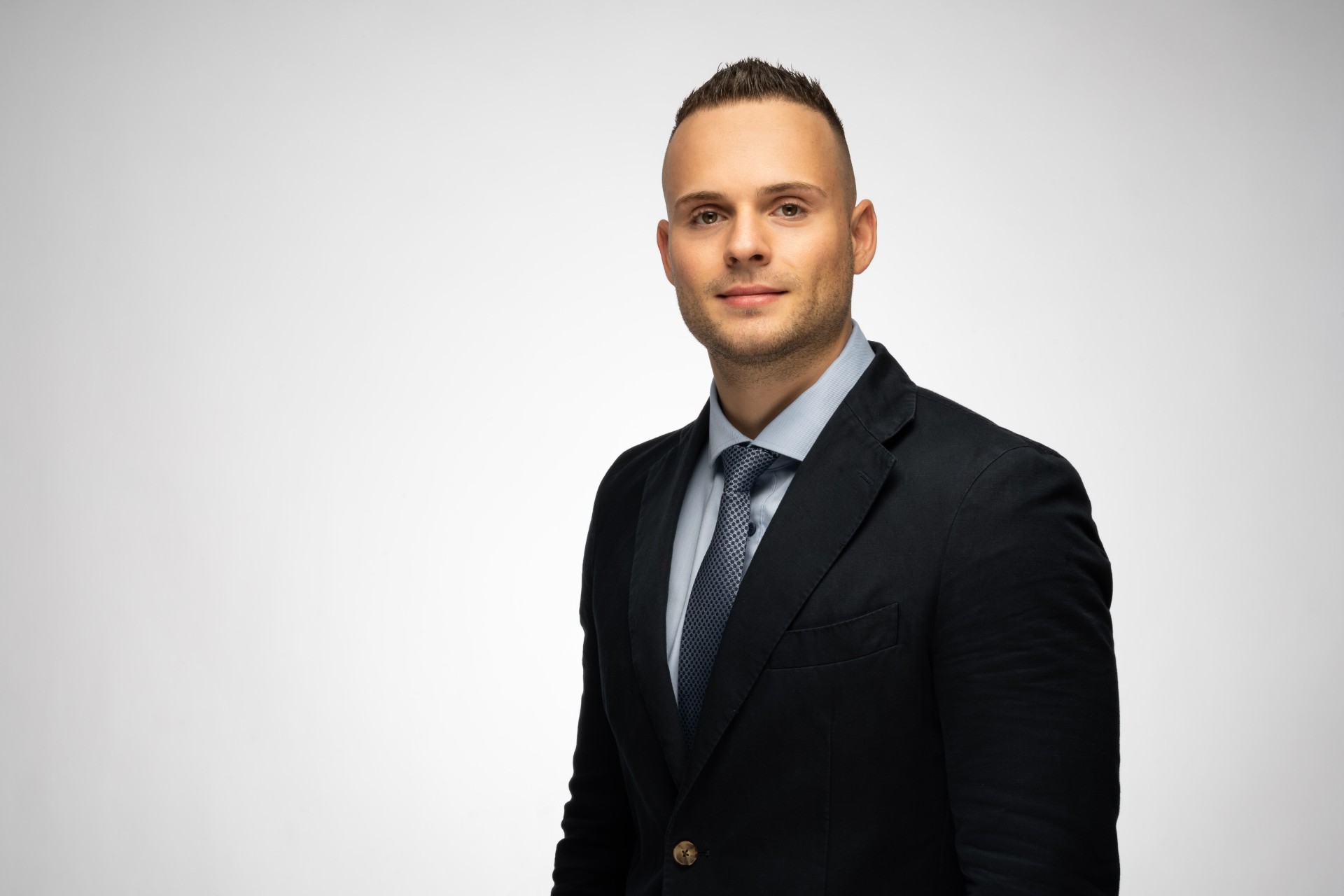 Philipp Mangold – persönlicher PKV-Berater